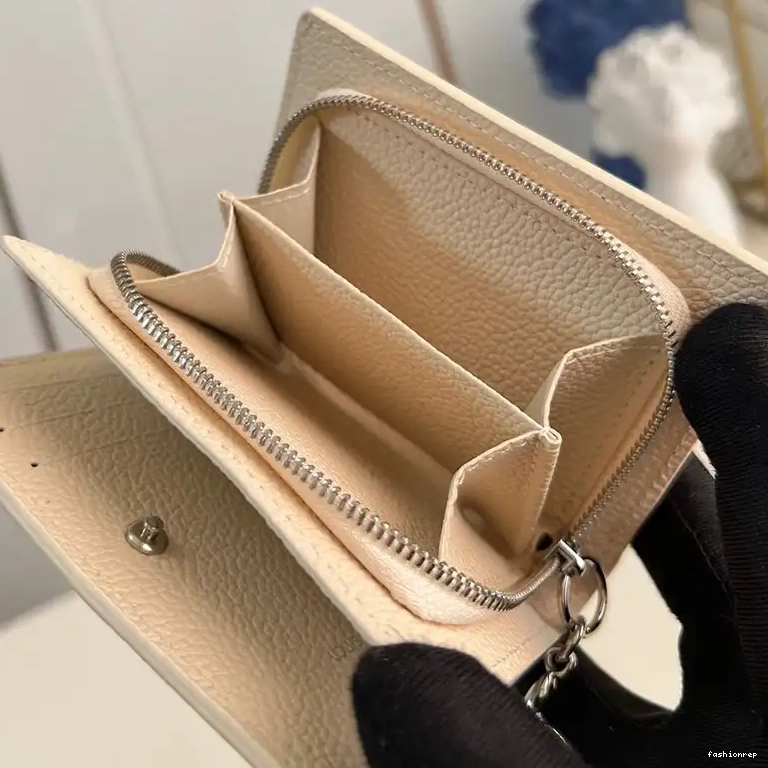 Fashionrepsfam ru Bags LV 2411YA0228 0613